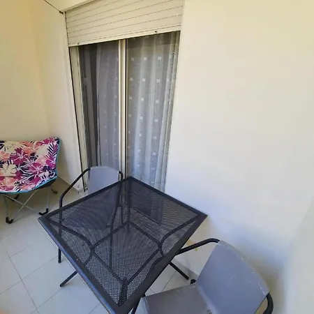 Daire Bora's Apartment,